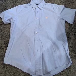 Short sleeve button down